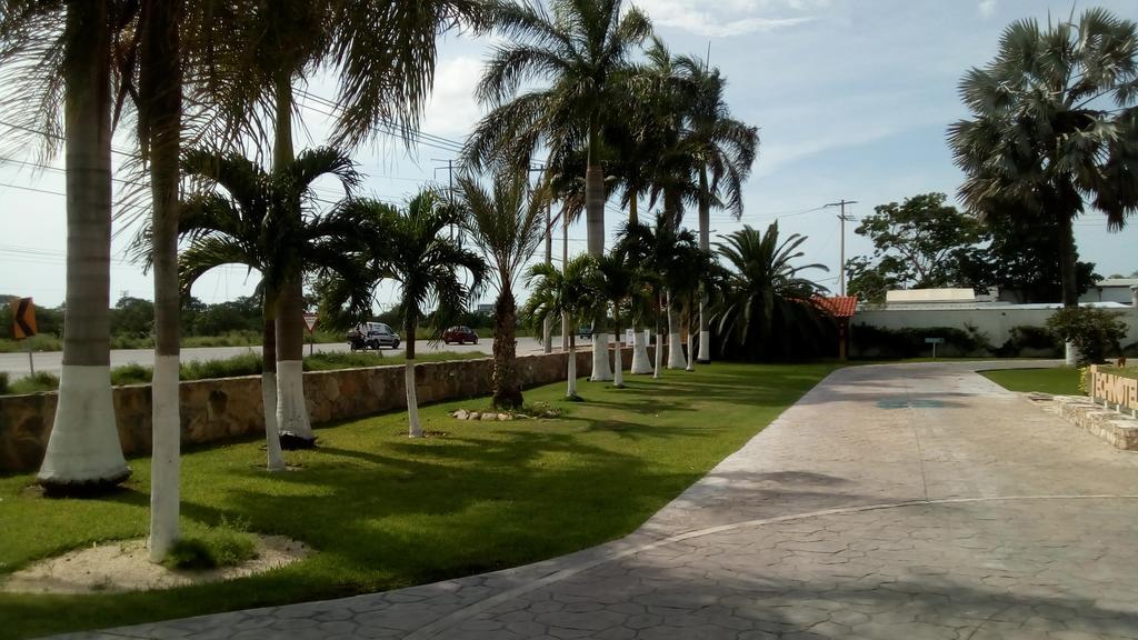 Tecnohotel Mérida Norte Exterior foto