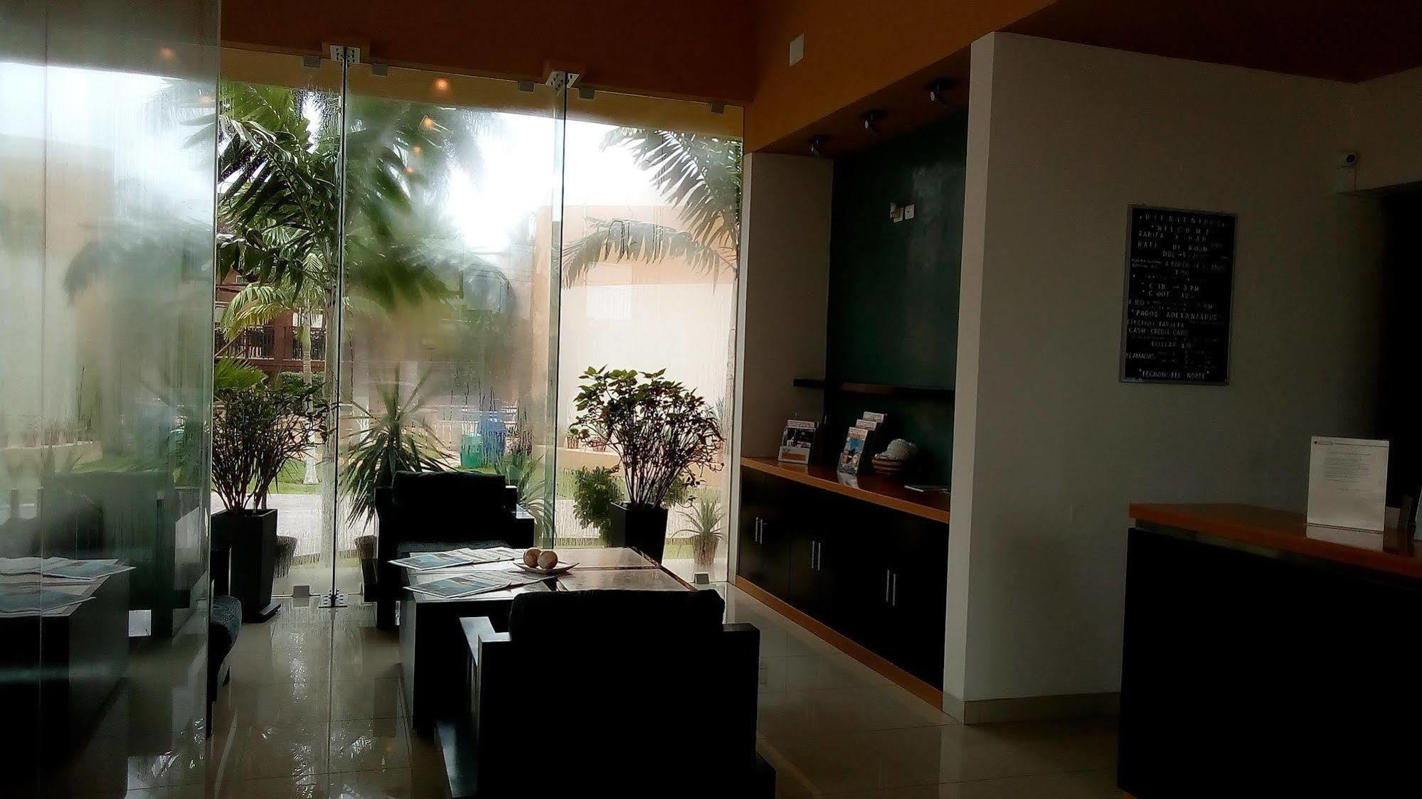 Tecnohotel Mérida Norte Exterior foto
