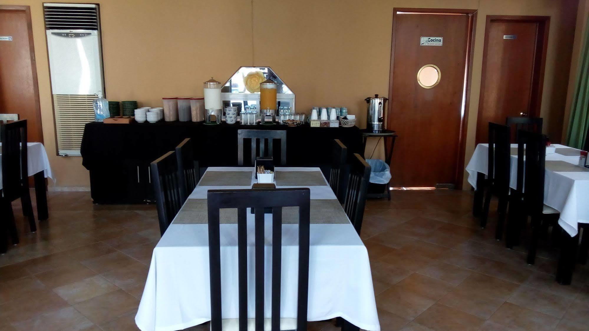Tecnohotel Mérida Norte Exterior foto